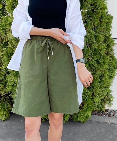 Chillfar（チルファー）の「ナイロンショートパンツ（その他パンツ・レディース・カーキ/ホワイト/ブラック・FREE）」の3枚目の写真