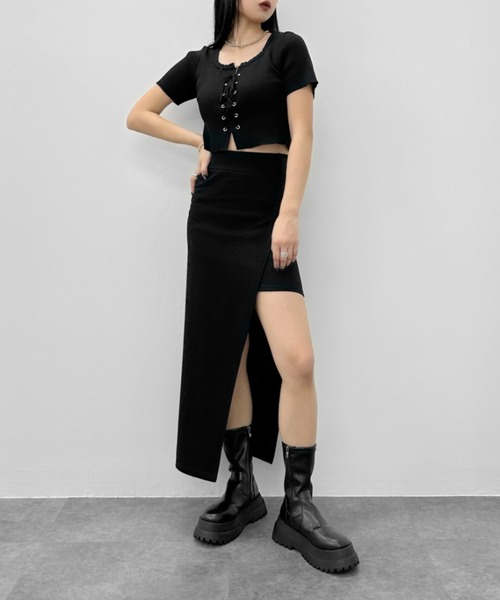 セール】【LVEU.】レースアップクロップドトップス / トップス