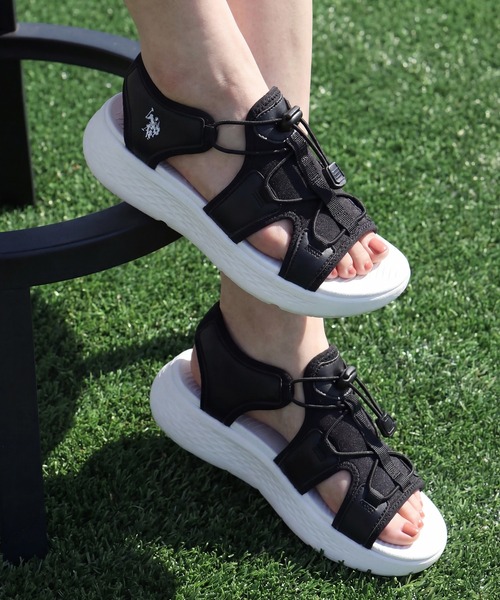 U.S. POLO ASSN.(ユーエスポロアッスン)の「【U.S. POLO ASSN./ユーエスポロアッスン】軽量 ワンポイント スポーツサンダル(サンダル・レディース・ホワイト/ブラック/ベージュ/ブラック×ホワイト・22.0cm/23.0cm/24.0cm/23.5cm/24.5cm/25.0cm/22.5cm/24cm/23cm)」の3枚目の写真