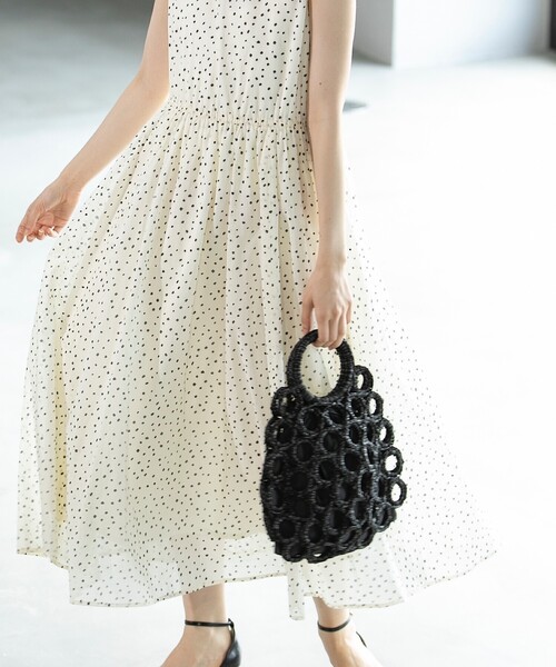 OPAQUE.CLIP（オペークドットクリップ）の「◆リングメッシュデザインバッグ（ハンドバッグ・レディース・ブラック/アイボリー・00）」の22枚目の写真