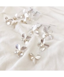 【S.coeuf】【S.coeuf】金属アレルギー対応ピアス 揺れる変形花びら×チェーン(MA)