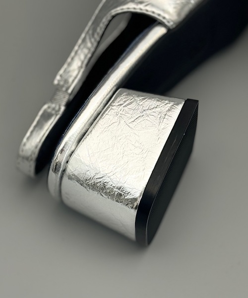 ANOTHER S（アナザーエス）の「メタリックバレエコアリボンサンダル（サンダル・レディース・ブラック/シルバー・37/38/39）」の10枚目の写真