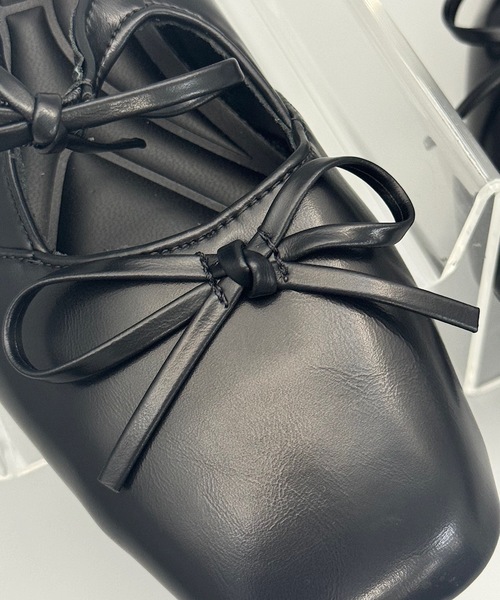 ANOTHER S（アナザーエス）の「メタリックバレエコアリボンサンダル（サンダル・レディース・ブラック/シルバー・37/38/39）」の14枚目の写真