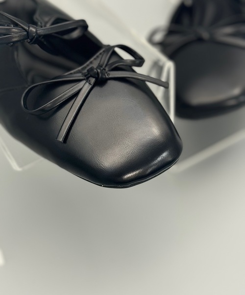 ANOTHER S（アナザーエス）の「メタリックバレエコアリボンサンダル（サンダル・レディース・ブラック/シルバー・37/38/39）」の16枚目の写真