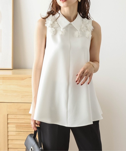 AMELY(エミリー)の「フラワーモチーフAライントップス(Tシャツ/カットソー・レディース・ブラック/ホワイト・L/M)」の4枚目の写真