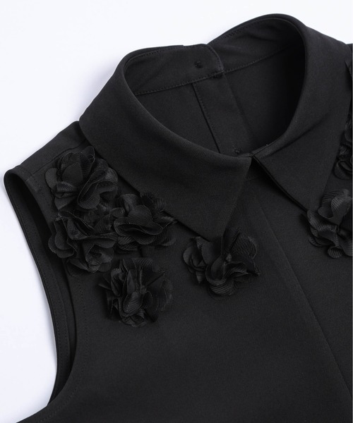 AMELY(エミリー)の「フラワーモチーフAライントップス(Tシャツ/カットソー・レディース・ブラック/ホワイト・L/M)」の13枚目の写真