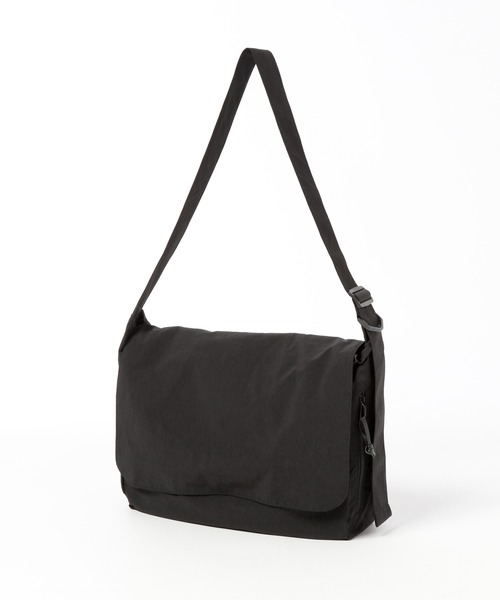 RAGEBLUE（レイジブルー）の「フラップショルダーバッグ（ショルダーバッグ・メンズ・ブラック/ブラック系その他/オフホワイト/ブラック系その他2・FREE）」の6枚目の写真