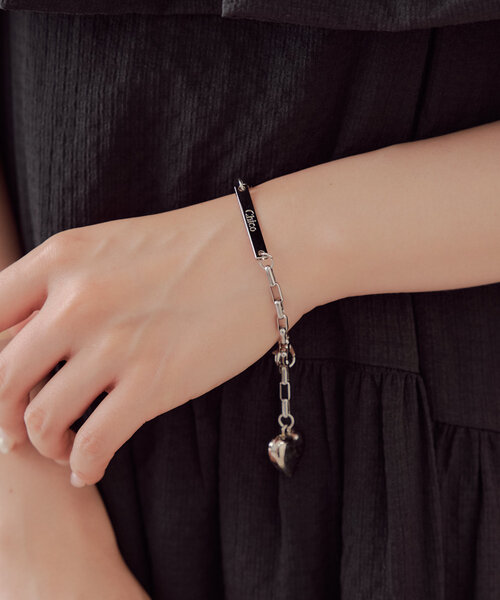 Chico（チコ）の「【完売カラー再販開始！】Chicoプレート付ブレスレット（イヤリング・レディース・シルバー/ゴールド・FREE）」の3枚目の写真