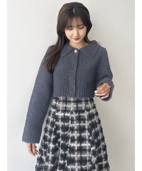 dazzlin(ダズリン)の「ラペルファーショートカーディガン(カーディガン/ボレロ・レディース・パープル/チャコールグレー/オフホワイト・FREE)」の16枚目の写真