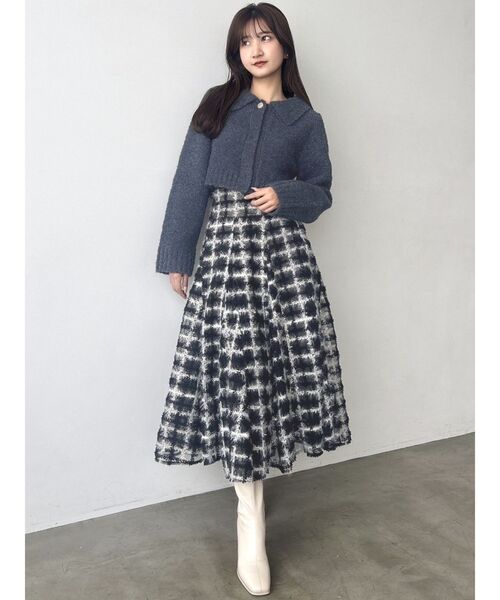 dazzlin(ダズリン)の「ラペルファーショートカーディガン(カーディガン/ボレロ・レディース・パープル/チャコールグレー/オフホワイト・FREE)」の18枚目の写真