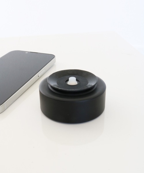 C520(シーゴーニーゼロ)の「〈C520/シーゴーニーゼロ〉VacuMag 真空吸着MagSafeホルダー 充電なし(スマホグッズ・レディース・ブラック/シルバー・ONE SIZE)」の13枚目の写真