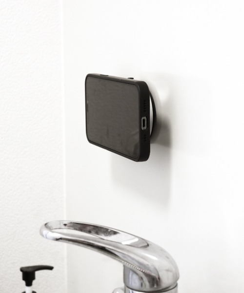 C520(シーゴーニーゼロ)の「〈C520/シーゴーニーゼロ〉VacuMag 真空吸着MagSafeホルダー 充電なし(スマホグッズ・レディース・ブラック/シルバー・ONE SIZE)」の7枚目の写真