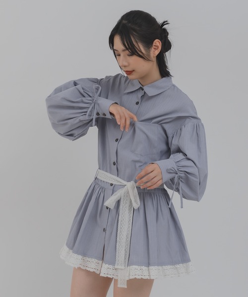 Calon mie(カロンミー)の「【Calon mie】レースベルトストライプシャツチュニック/WEB/EC限定商品(シャツ/ブラウス・レディース・ライトブルー/アイボリー・FREE)」の14枚目の写真