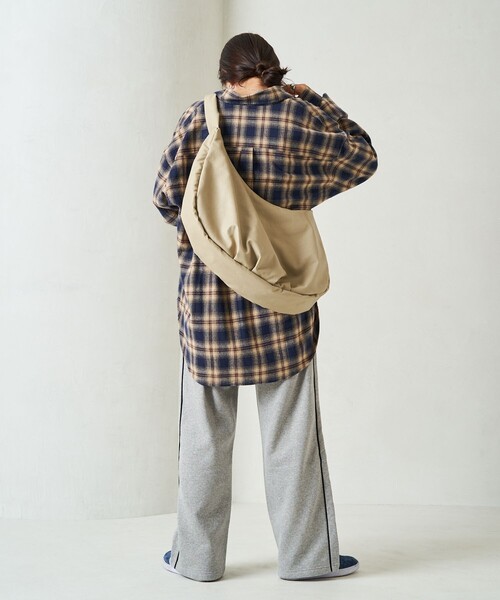 FREAK'S STORE（フリークスストア）の「限定展開　ライン 裏起毛 スウェットパンツ（セットアップ対応）（スウェットパンツ・レディース・スミクロ/杢グレー/ネイビー/ライトグレー・SMALL/MEDIUM）」の7枚目の写真