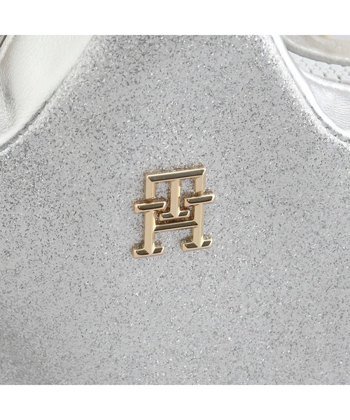 TOMMY HILFIGER(トミーヒルフィガー)の「フェスティブバッグ(ショルダーバッグ・キッズ・シルバー・FREE)」の6枚目の写真