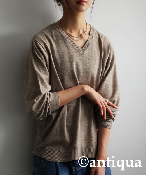 antiqua（アンティカ）の「カシミヤタッチニット（ニット/セーター・レディース・レッド/ブルー系その他/ブルー/ホワイト系その他/ホワイト/グレー系その他/グレー/パープル系その他/パープル/ブラック系その他/ブラック/グリーン系その他/グリーン/ベージュ系その他/ベージュ/ピンク系その他/ピンク/レッド系その他・R/P）」の8枚目の写真