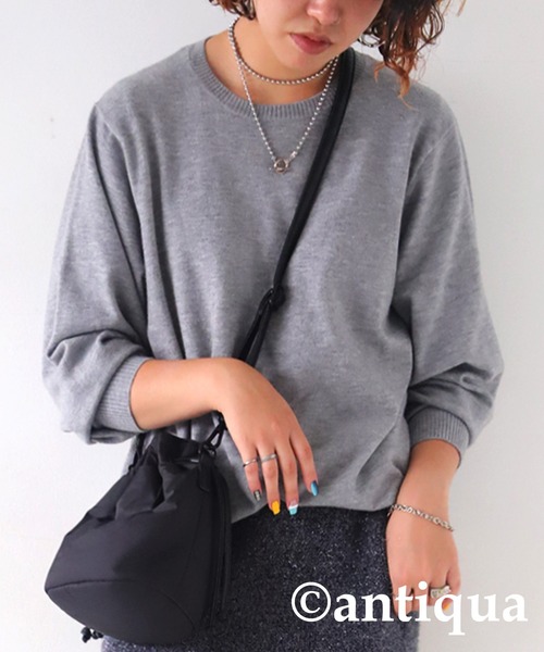 antiqua（アンティカ）の「カシミヤタッチニット（ニット/セーター・レディース・レッド/ブルー系その他/ブルー/ホワイト系その他/ホワイト/グレー系その他/グレー/パープル系その他/パープル/ブラック系その他/ブラック/グリーン系その他/グリーン/ベージュ系その他/ベージュ/ピンク系その他/ピンク/レッド系その他・R/P）」の5枚目の写真