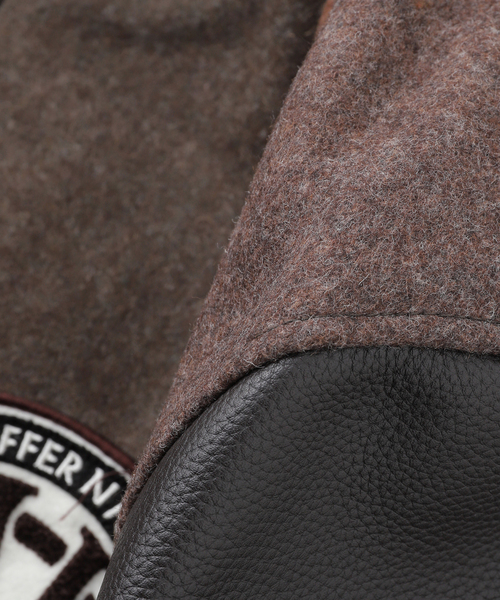 The DUFFER of ST.GEORGE（ザダファーオブセントジョージ）の「The DUFFER N NEPHEWS MACDUFF / ヴァーシティジャケット（スタジャン・メンズ・ブラウン・LARGE/MEDIUM）」の8枚目の写真