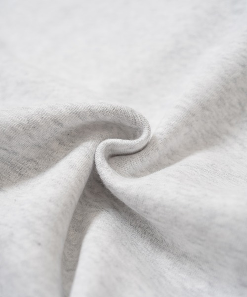 1111clothing（ワンフォークロージング）の「裏起毛 ロゴ刺繍 ワイドパーカー / Lined Wide Hoodie with Embroidered Logo（パーカー・メンズ・アッシュ/グレイッシュベージュ/ホワイト・M/L）」の9枚目の写真