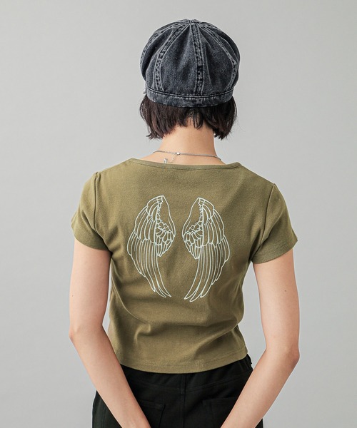 X-girl（エックスガール）の「WING S/S BABY TEE（Tシャツ/カットソー・レディース・オリーブ/ブラック/ホワイト・S/M）」の9枚目の写真