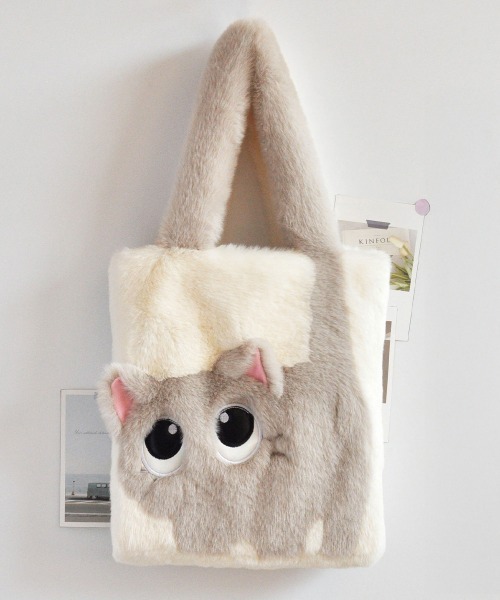 Miniministore（ミニミニストア）の「ファートートバッグ ふわふわ 猫柄鞄秋冬（トートバッグ・レディース・グリーン/サーモンピンク/アイボリー系1/アイボリー系2/スモークピンク/グレー/ブラウン・FREE）」の4枚目の写真