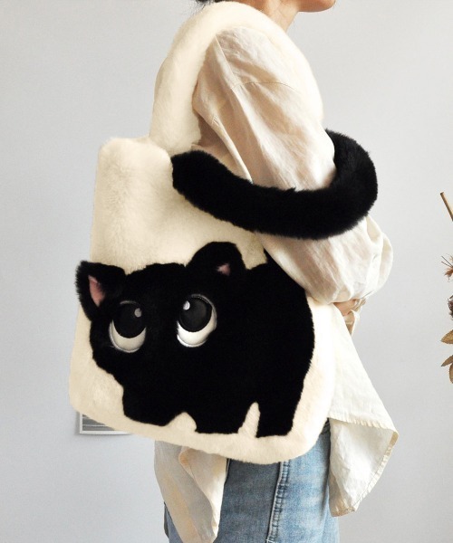 Miniministore（ミニミニストア）の「ファートートバッグ ふわふわ 猫柄鞄秋冬（トートバッグ・レディース・グリーン/サーモンピンク/アイボリー系1/アイボリー系2/スモークピンク/グレー/ブラウン・FREE）」の12枚目の写真