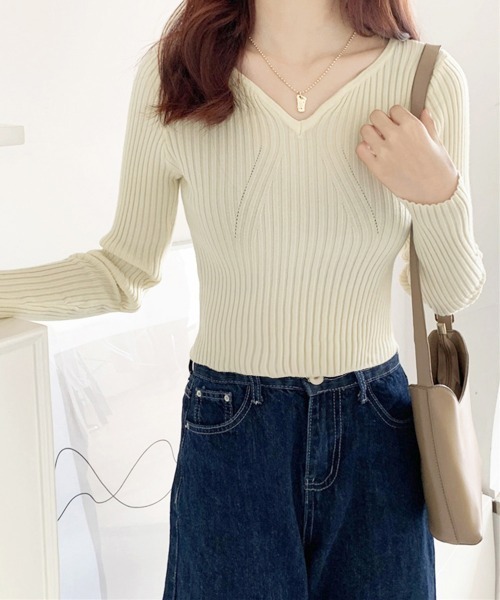 Miniministore(ミニミニストア)の「ニットトップス Vネックセーター 春秋冬(ニット/セーター・レディース・ライトベージュ/ホワイト・FREE)」の5枚目の写真
