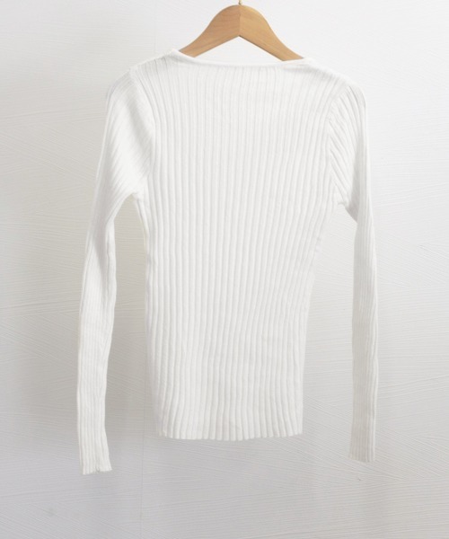 Miniministore(ミニミニストア)の「ニットトップス Vネックセーター 春秋冬(ニット/セーター・レディース・ライトベージュ/ホワイト・FREE)」の13枚目の写真