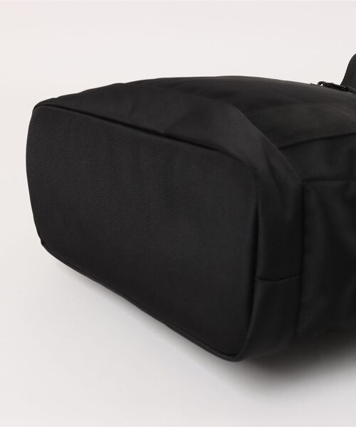 COLEMAN(コールマン)の「アウトビズトート バーティカル(ブラック)(ビジネスバッグ・レディース・ブラック・16L)」の19枚目の写真