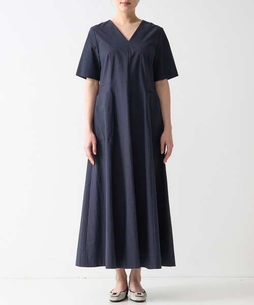 Tiara（ティアラ）の「《亀恭子さんコラボ》ワンピース（ワンピース・レディース・ベージュ/ネイビー・2/3）」の8枚目の写真