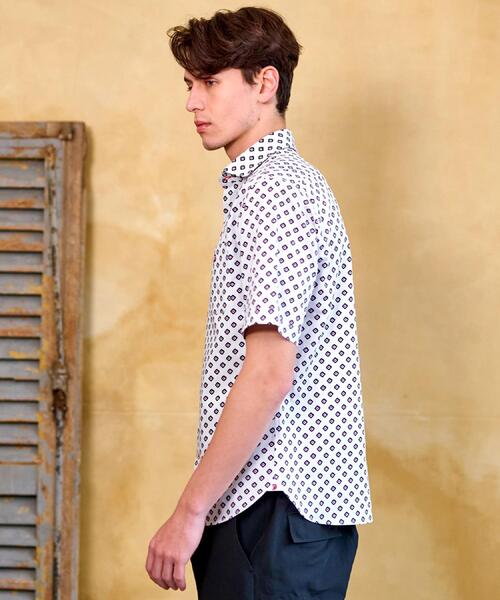 DRESSTERIOR(ドレステリア)の「ポートベロープリント ショートスリーブシャツ(シャツ/ブラウス・メンズ・ホワイト系5/ブラック系4・90/91/92/94)」の11枚目の写真