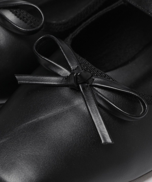 FOREVER 21(フォーエバー トゥエンティーワン)の「【2025SS】フラットベルトパンプス(パンプス・レディース・ブラック/ライトブルー・MEDIUM/LARGE)」の11枚目の写真