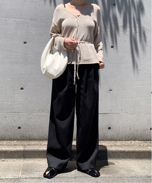 LE VERNIS（ル・ベルニ）の「LE VERNIS(ル・ベルニ)Sculpture bag S（ハンドバッグ・レディース・ホワイト/ブラック/ゼブラ・FREE）」の17枚目の写真