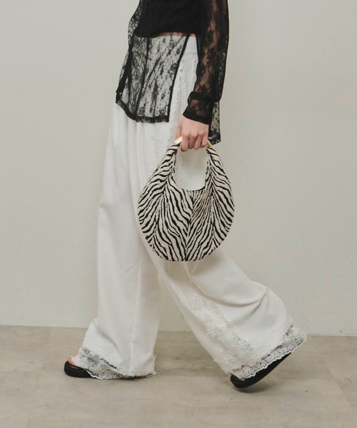 LE VERNIS ル・ベルニ Sculpture bag S 白 ハンドバッグ LE VERNIS(ル・ベルニ)Sculpture bag S（ハンドバッグ）｜LE