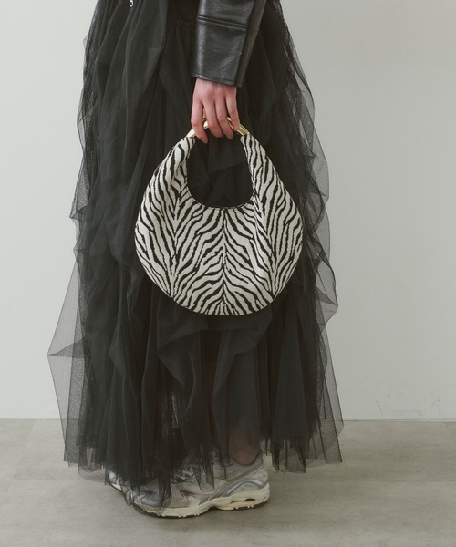 LE VERNIS(ル・ベルニ)Sculpture bag S（ハンドバッグ）｜LE