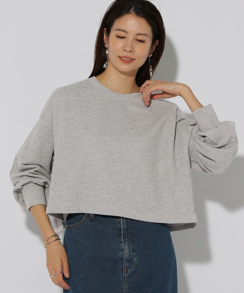 Elura(エルーラ)の「ラメ裏毛ショートプルオーバー/287523(スウェット・レディース・オフホワイト/ライトグレー・FREE)」の2枚目の写真