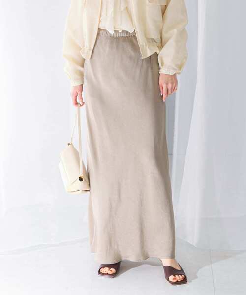 URBAN RESEARCH ROSSO WOMEN(アーバンリサーチ ロッソ)の「キュプラバイヤススカート(スカート・レディース・ベージュ/ネイビー・36/38)」の6枚目の写真