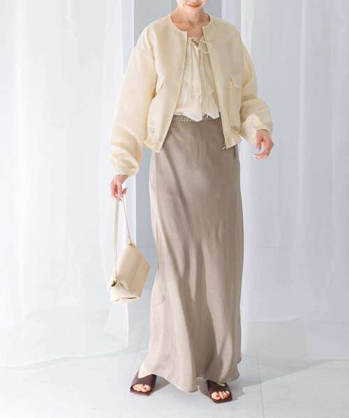 URBAN RESEARCH ROSSO WOMEN(アーバンリサーチ ロッソ)の「キュプラバイヤススカート(スカート・レディース・ベージュ/ネイビー・36/38)」の7枚目の写真