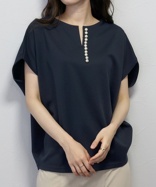 Aletta vita(アレッタビータ)の「ポンチラインパールコクーンプルオーバー(Tシャツ/カットソー・レディース・ネイビー/ブラック/オフホワイト・FREE)」の14枚目の写真