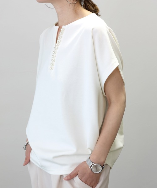 Aletta vita(アレッタビータ)の「ポンチラインパールコクーンプルオーバー(Tシャツ/カットソー・レディース・ネイビー/ブラック/オフホワイト・FREE)」の6枚目の写真