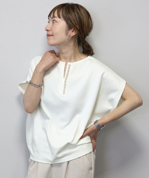 Aletta vita(アレッタビータ)の「ポンチラインパールコクーンプルオーバー(Tシャツ/カットソー・レディース・ネイビー/ブラック/オフホワイト・FREE)」の7枚目の写真