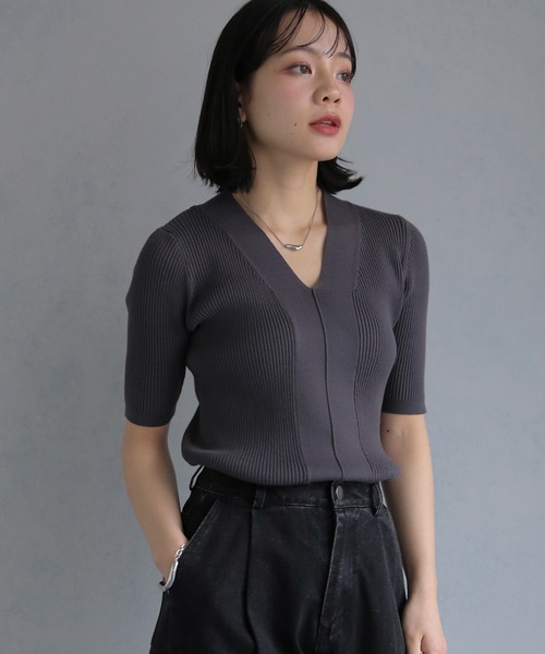 cheriella(シェリエラ)の「【cheriella】 ベーシックサマーニット1(Tシャツ/カットソー・レディース・チャコールグレー/アイボリー/ブラック/ブルーグリーン/ブラウン・M)」の22枚目の写真