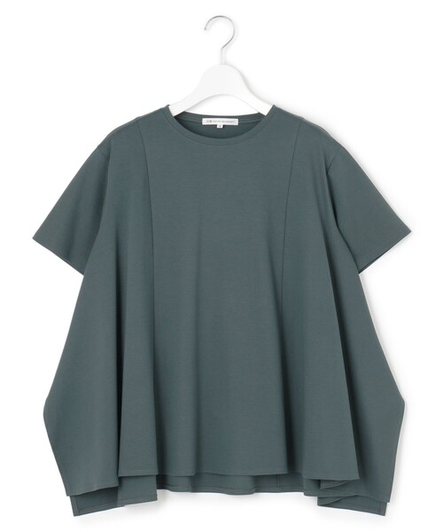 23区(ニジュウサンク)の「【GLOW6月号掲載/汗じみ防止】スムースデザイン フレア Tシャツ(Tシャツ/カットソー・レディース・ホワイト系/グレー系/ベージュ系/ダークグリーン系・38)」の17枚目の写真