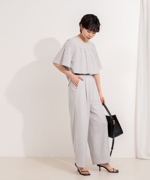 NOLLEY’S（ノーリーズ）の「《セットアップ対応》麻調フレアスリーブブラウス（シャツ/ブラウス・レディース・キナリ/ネイビー/ライトグレー・36/38）」の5枚目の写真