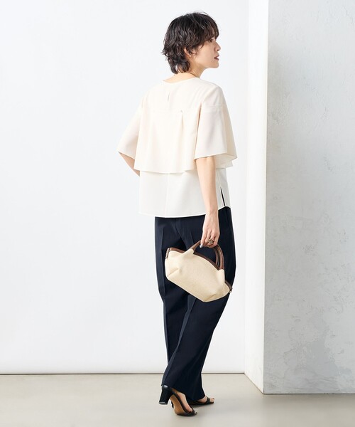 NOLLEY’S（ノーリーズ）の「《セットアップ対応》麻調フレアスリーブブラウス（シャツ/ブラウス・レディース・キナリ/ネイビー/ライトグレー・36/38）」の12枚目の写真