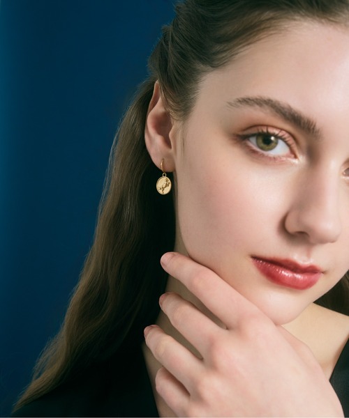 Dior 片耳用ピアス　馬/ホースモチーフ ピアス レディース 馬 ホース 可愛い 馬のピアス ゴールド