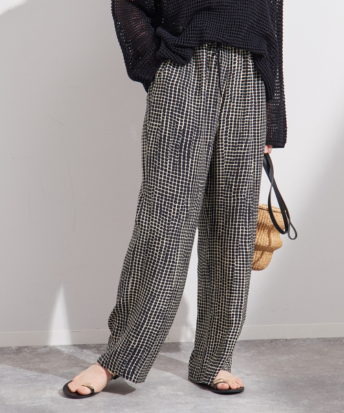 journal standard L'essage(ジャーナルスタンダードレサージュ)の「《SP》DEVEAUX モノトーンイージーパンツ(その他パンツ・レディース・ブラック×ブラック/アイボリー・FREE)」の8枚目の写真