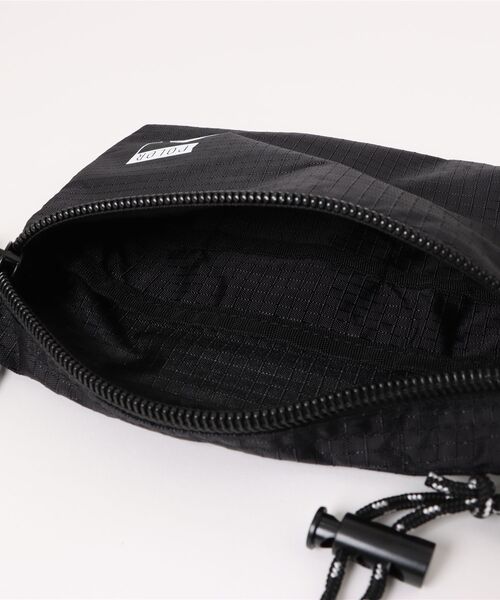 POLeR（ポーラー）の「POLER/ポーラー STUFFABLE POUCH ショルダーバック 241MCV0444（ショルダーバッグ・メンズ・ブラック・FREE）」の4枚目の写真