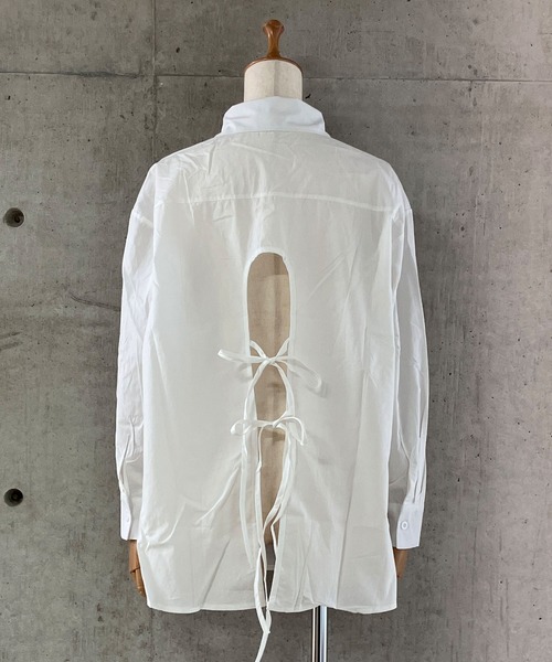 meJane（ミージェーン）の「バックオープンリボン 長袖シャツ（シャツ/ブラウス・レディース・ネイビー/ホワイト・FREE）」の21枚目の写真