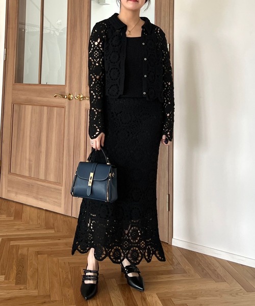 mysty woman（ミスティウーマン）の「クロシェシャツカーデ  493904（カーディガン/ボレロ・レディース・ブラック/アイボリー・FREE）」の22枚目の写真